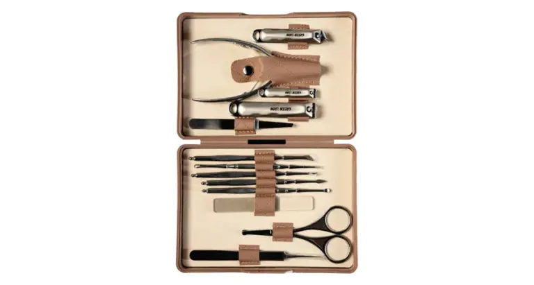 Green Lion 13-In-1 Manicure Kit