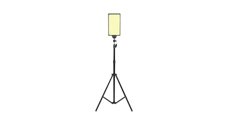 Green Lion Camping LED Light with Tripod Stand