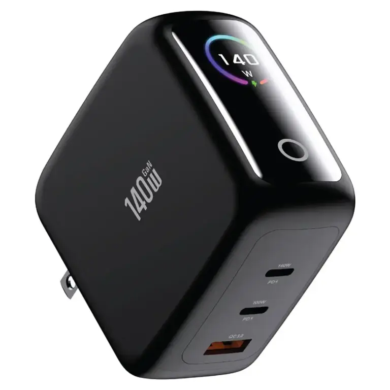 Green Lion GaNPremium Adapter with TFT Display & 2 USB-C & USB-A