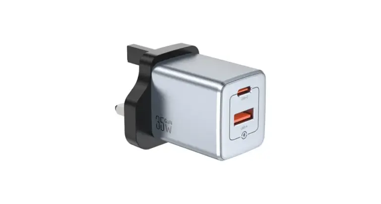 Green Lion GaN Premium UK Plug Wall Charger