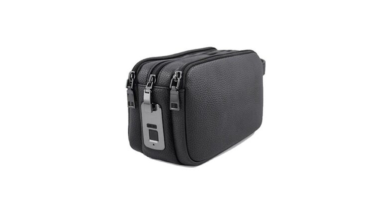Green Lion Lyon Plus Fingerprint Bag- Black