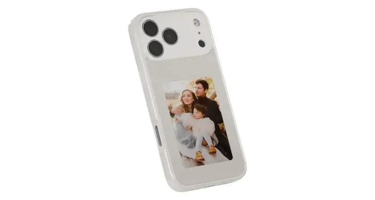 Green Lion Smart E-Ink Case 4" Custom Display for iPhone 17 Pro/ Pro Max