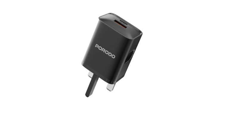 Porodo Dual Port Wall Charger UK with USB-C to Lightning cable
