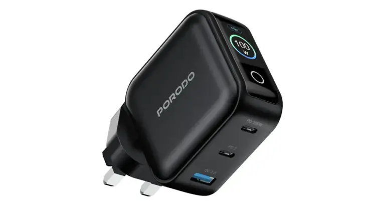 Porodo Nexora 100W 3-Port Wall Charger with LCD Display
