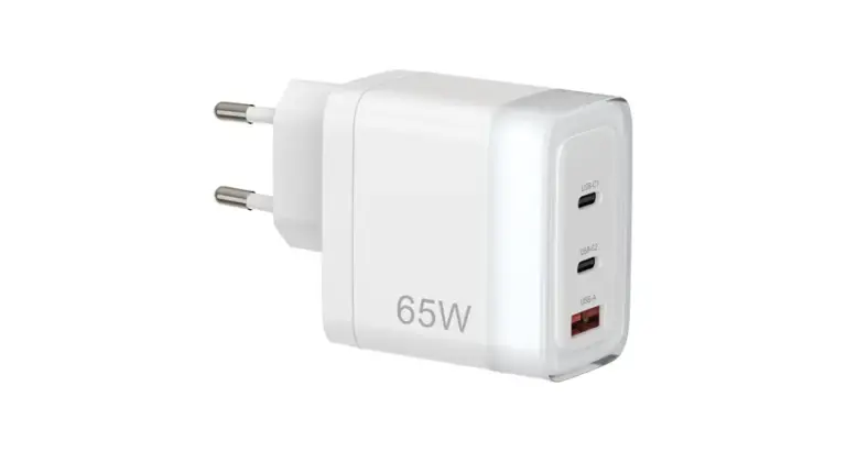 Powerology Lunex Series Fast Charging Adapter