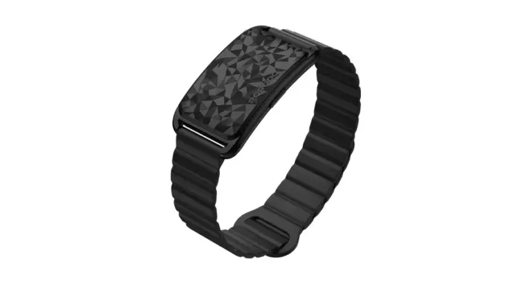 Porodo TrackFit Arc Smart Fitness Tracker with App-Era Fitness & Magnetic Strap - Black