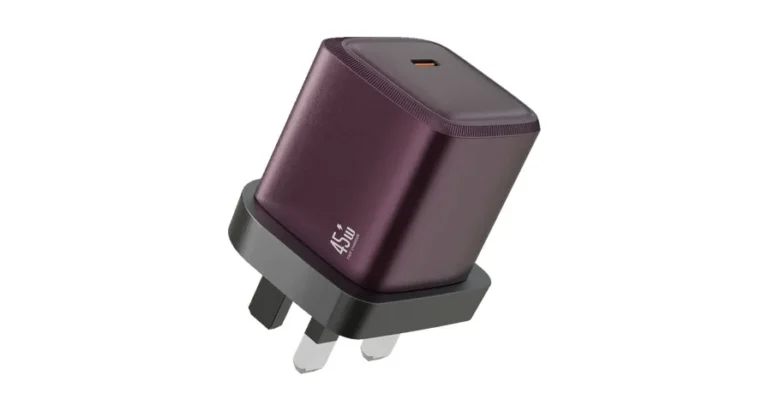 Green Lion G-Charge Series Wall Charger - Burgundy