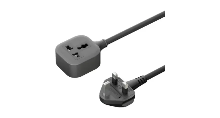 Green Lion Power Guard Universal Extension Socket - Black