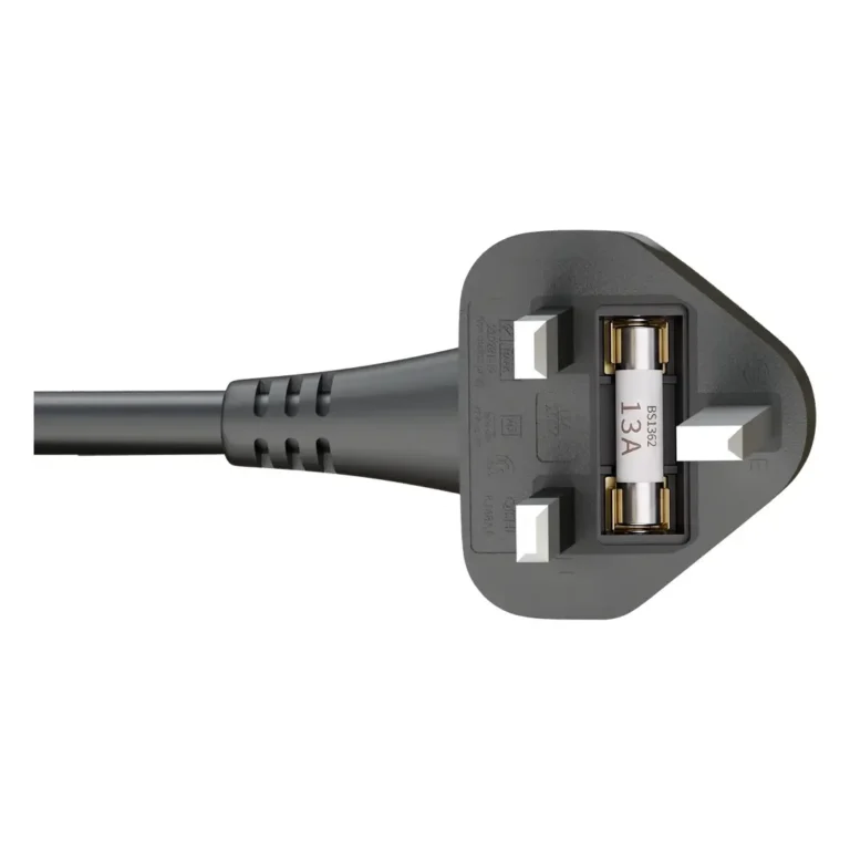 Green Lion Power Guard Universal Extension Socket - Black