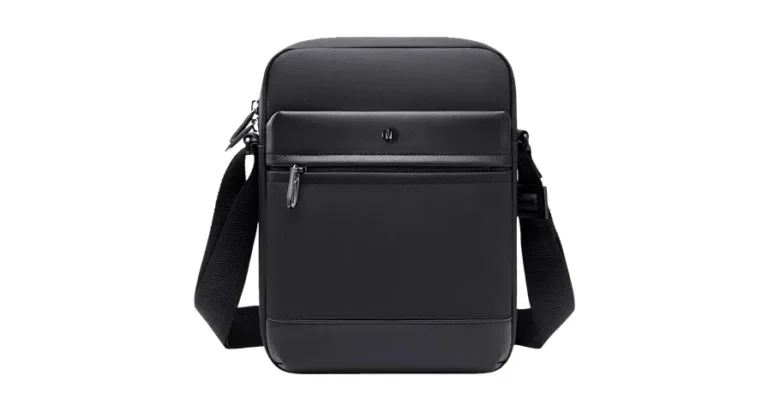 Levelo Celle Polyester Sling Bag with Adjustable Strap - Black